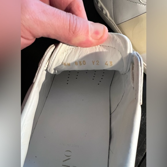 Valentino Garavani shoes - Picture 6 of 7